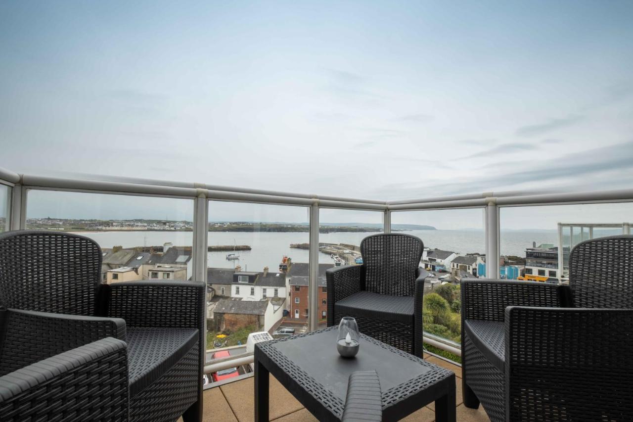 Harbour View - Fantastic Sea Views Over Harbour Apartment